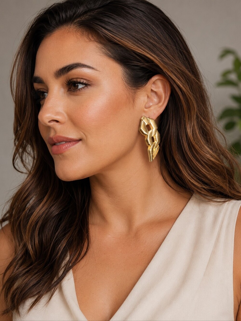 Monet Gold Tone Geometric Clip-On Dangle Earrings Vintage 0.5" x 1.5"